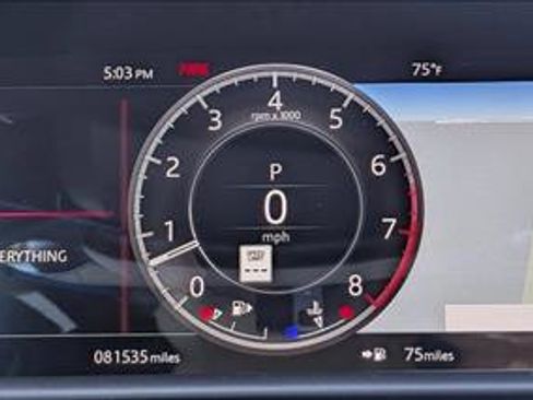 Used 2018 Land Rover Discovery HSE AWD/4WD image 11