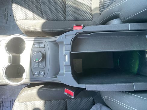 Used 2022 GMC Terrain SLE w/ Driver Convenience Package AWD/4WD image 20