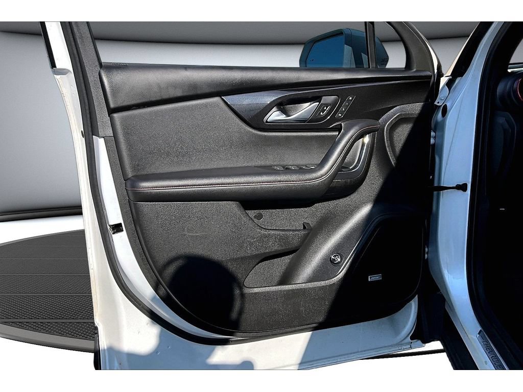 Used 2020 Chevrolet Blazer RS AWD/4WD image 32