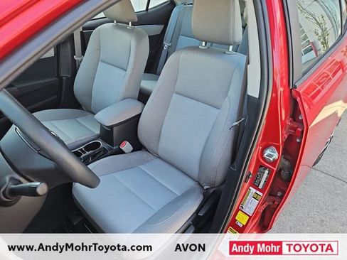 Used 2016 Toyota Corolla LE image 10