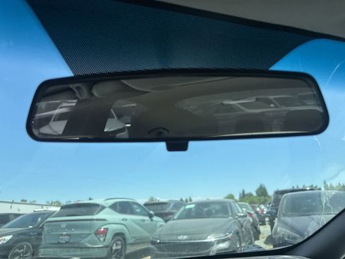 Used 2017 Kia Forte LX FWD image 20