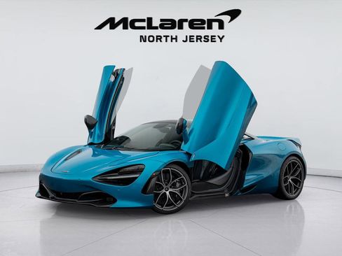 Used 2019 McLaren 720S Luxury RWD image 3