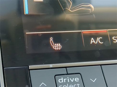 Used 2024 Audi Q7 2.0T Premium Plus image 27