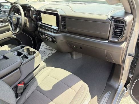 Used 2024 Chevrolet Silverado 1500 LT RWD image 28