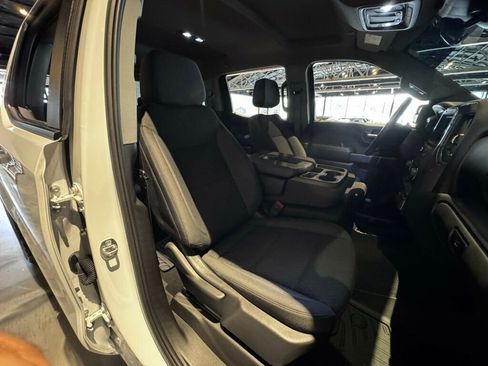 Used 2024 Chevrolet Silverado 1500 Custom w/ Turbomax Blackout Package AWD/4WD image 25