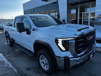 New 2024 GMC Sierra 2500 Pro