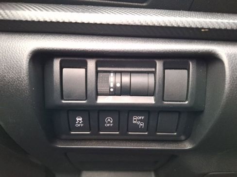 Certified 2023 Subaru Crosstrek 2.0i Premium image 19