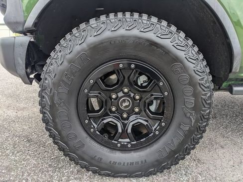 Used 2023 Ford Bronco Wildtrak AWD/4WD image 10