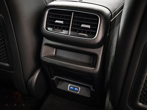 Certified 2025 Mercedes-Benz GLE 350 4MATIC image 35