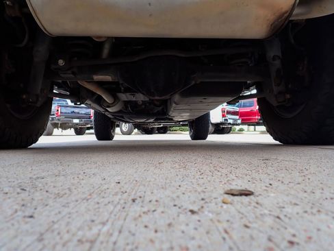 Used 2013 Jeep Wrangler Unlimited Sahara image 12