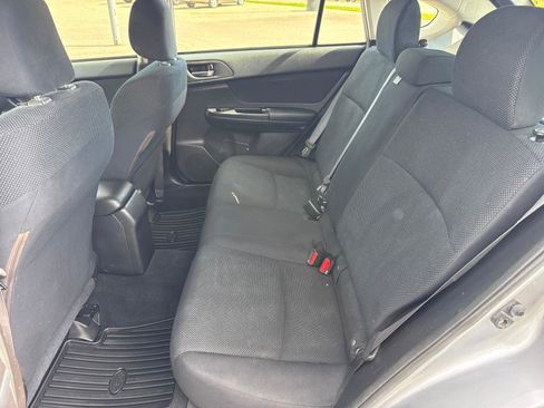 Used 2013 Subaru Impreza 2.0i Premium w/ All-Weather Pkg AWD/4WD image 8