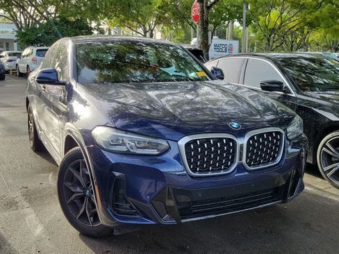 Used 2022 BMW X4 xDrive30i w/ M Sport Package 2 AWD/4WD image 1