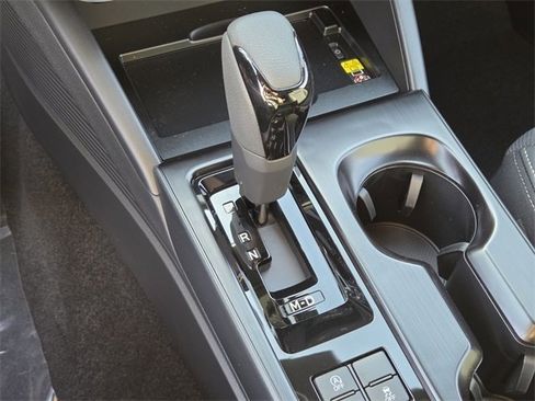 New 2026 Subaru Outback Limited image 15