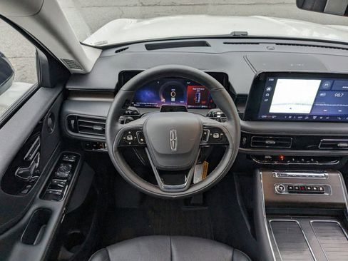 New 2025 Lincoln Aviator Reserve w/ Illumination Package image 16