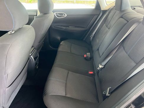 Used 2018 Nissan Sentra SR FWD image 8