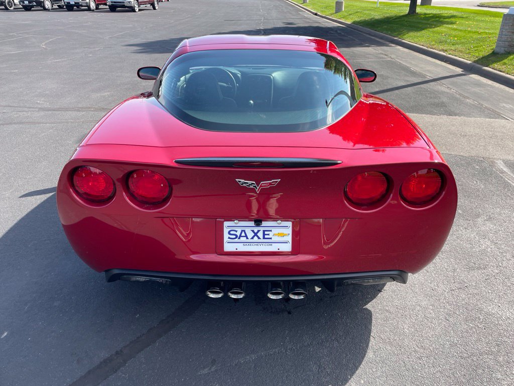 Used 2013 Chevrolet Corvette Coupe w/ 2LT Preferred Equipment Group RWD image 4