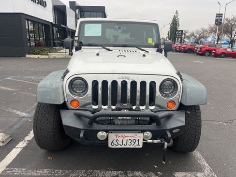 Used 2011 Jeep Wrangler Rubicon w/ PWR Convenience Group image 2