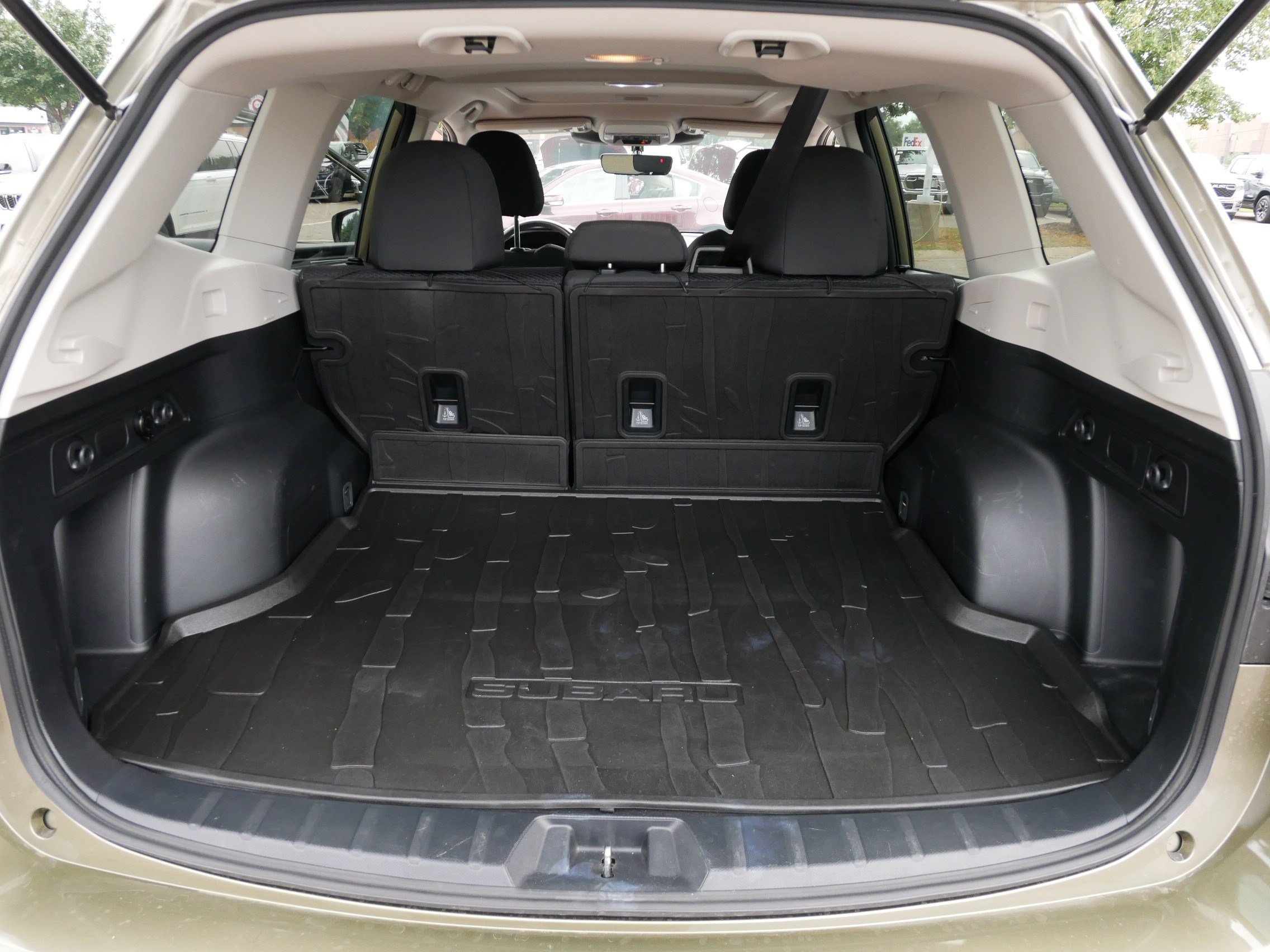 Used 2024 Subaru Forester Premium AWD/4WD image 18