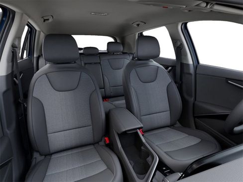 New 2025 Kia Niro EX image 15