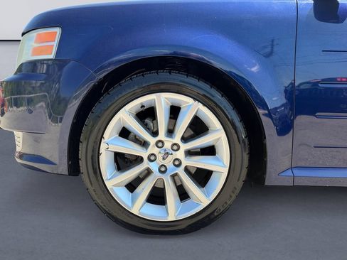 Used 2011 Ford Flex Limited w/ Rapid Spec Order Code AWD/4WD image 9
