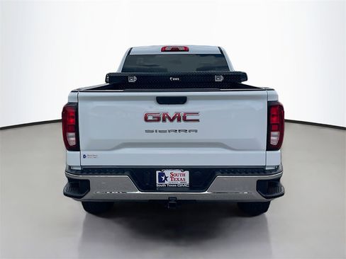 Used 2025 GMC Sierra 1500 Pro w/ Pro Value Package image 6