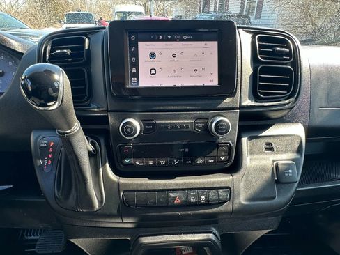 Used 2023 RAM ProMaster 2500 image 19