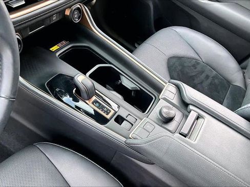 Certified 2024 Toyota Grand Highlander AWD Hybrid image 17