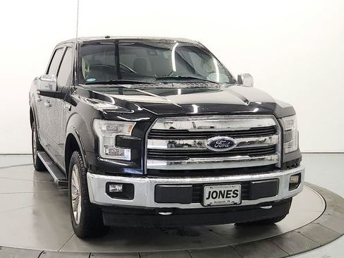 Used 2017 Ford F150 Lariat w/ Equipment Group 502A Luxury AWD/4WD image 2