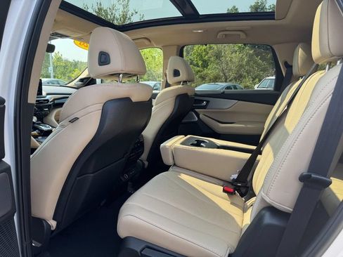 Certified 2026 Acura MDX SH-AWD w/ Technology Package image 13