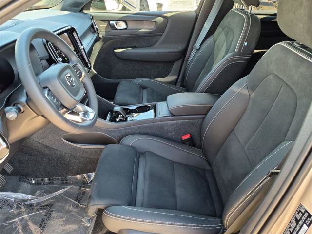 Certified 2024 Volvo XC40 Recharge Ultimate w/ Protection Package Premier AWD/4WD image 21