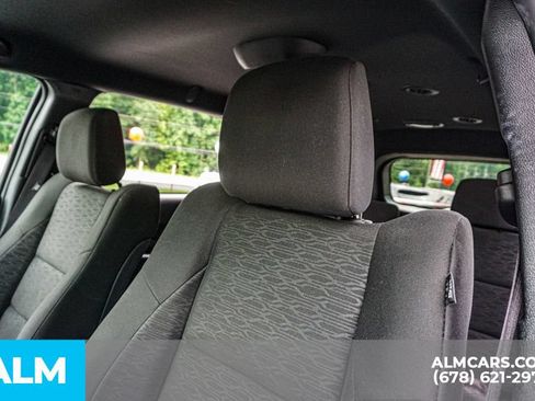 Used 2023 Dodge Durango SXT AWD/4WD image 18