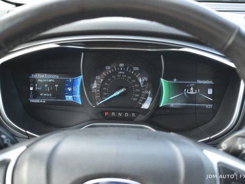 Used 2014 Ford Fusion Titanium FWD image 22