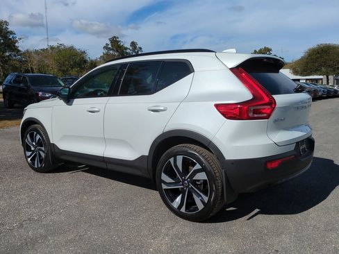 New 2026 Volvo XC40 B5 Ultra w/ Protection Package Premier image 6