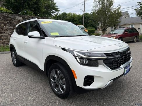 Certified 2024 Kia Seltos S AWD/4WD image 9