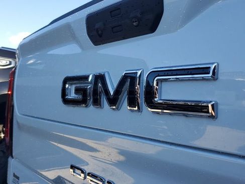 New 2026 GMC Sierra 1500 Denali Ultimate AWD/4WD image 7