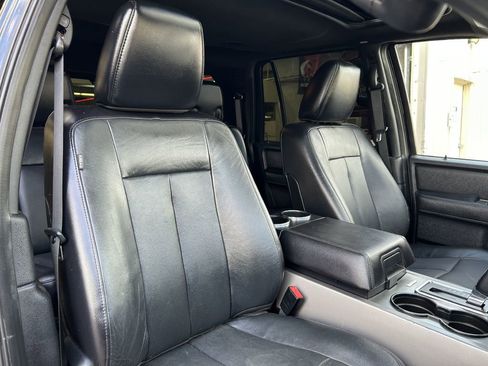 Used 2017 Ford Expedition EL Limited w/ Equipment Group 301A image 16