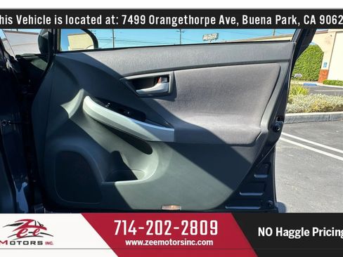Used 2011 Toyota Prius Two FWD image 40