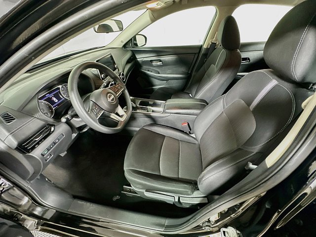Used 2024 Nissan Sentra SV FWD image 11
