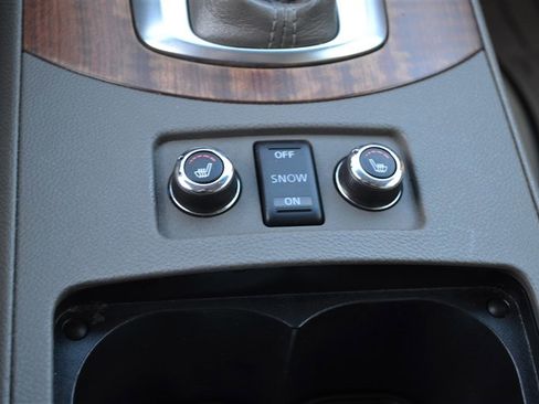 Used 2009 INFINITI G37 x Sedan w/ Premium Pkg image 22