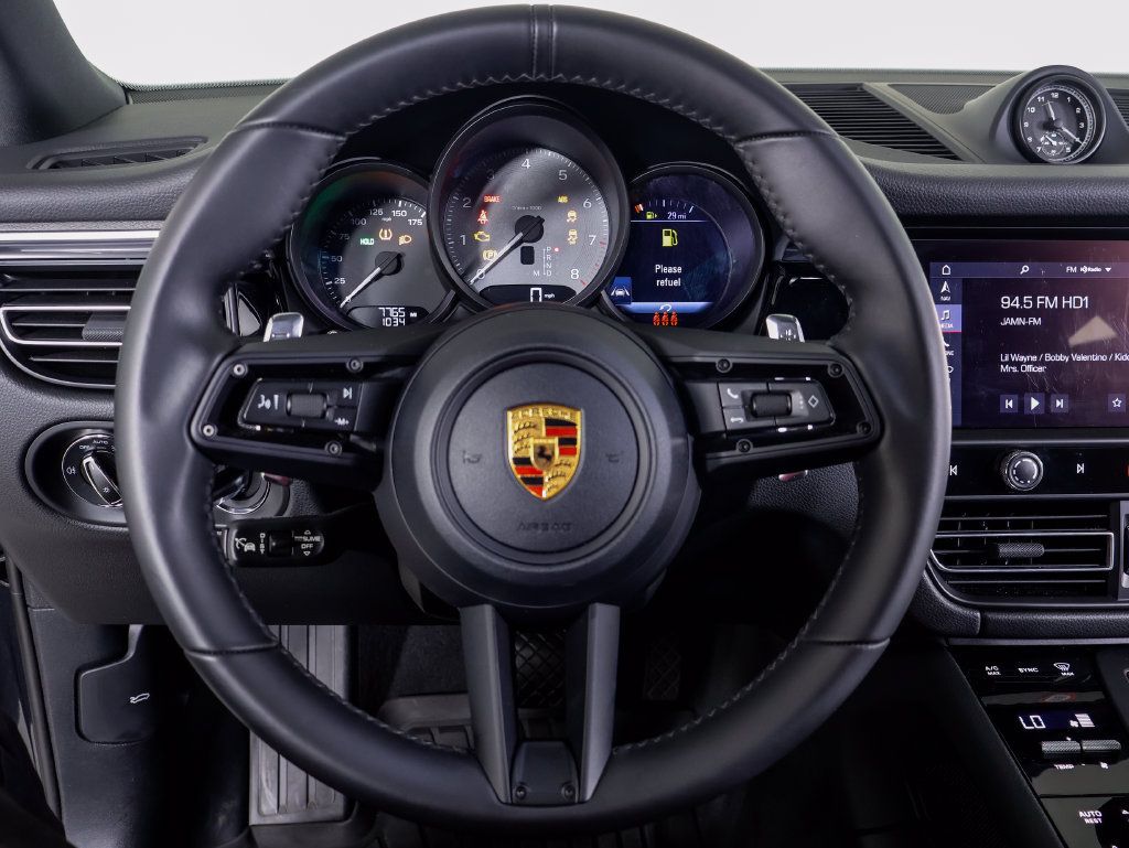 Certified 2026 Porsche Macan S AWD/4WD image 23