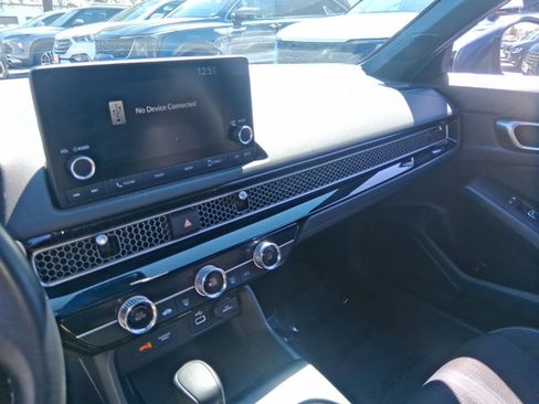 Used 2024 Honda Civic Sport image 16