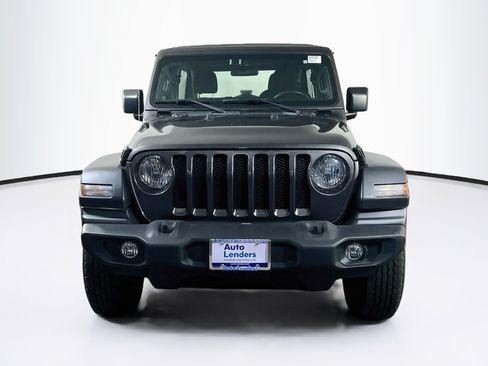 Used 2018 Jeep Wrangler Unlimited Sport AWD/4WD image 2