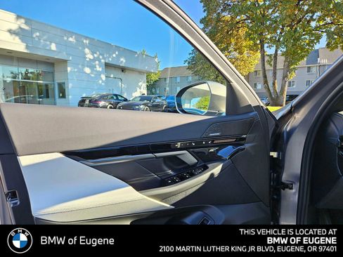 New 2026 BMW 530i xDrive w/ Premium Package AWD/4WD image 23