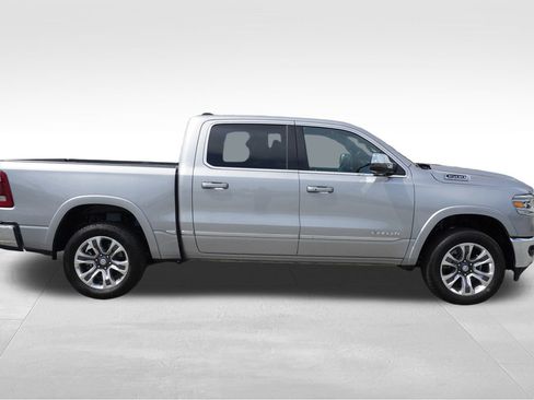 Used 2024 RAM 1500 Limited image 31