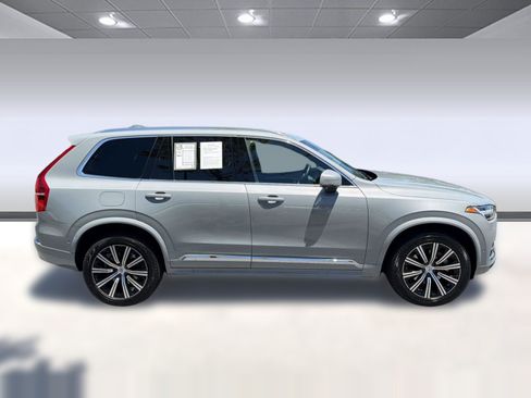 Certified 2025 Volvo XC90 B6 Plus AWD/4WD image 8