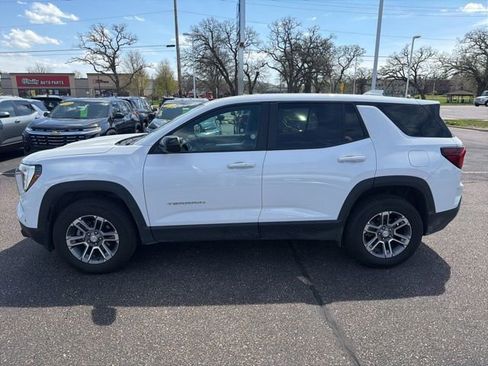 Used 2026 GMC Terrain Elevation AWD/4WD image 9