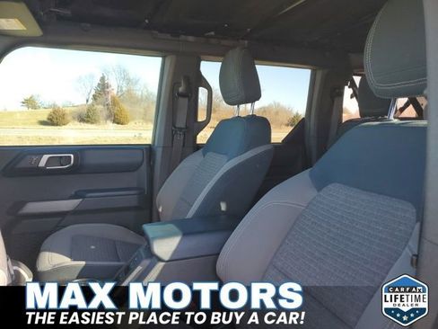 Used 2021 Ford Bronco Outer Banks image 17