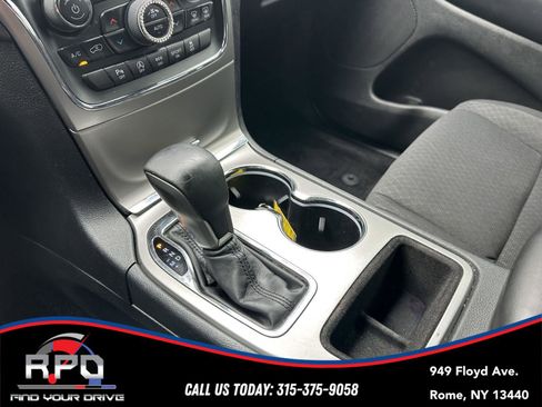 Used 2018 Jeep Grand Cherokee Laredo image 27