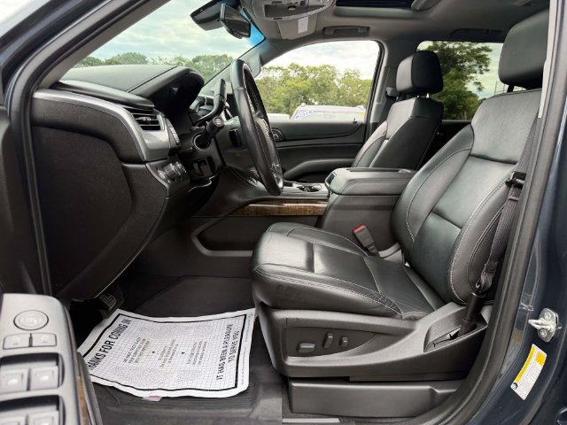 Used 2019 Chevrolet Tahoe LT w/ Off-Road Package AWD/4WD image 13