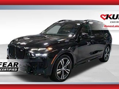 Used 2023 BMW X7 M60i image 1